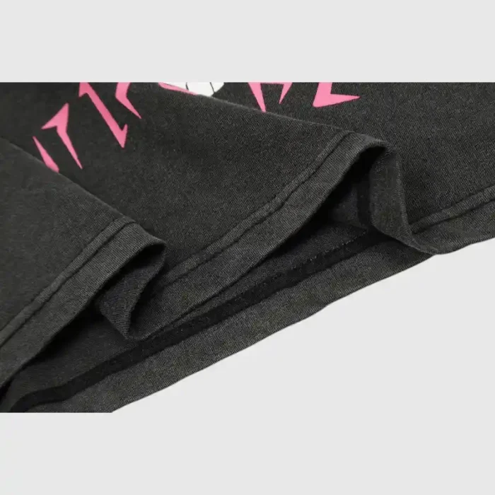 Hellstar-Beautiful-People-T-Shirt-close-up-view-3