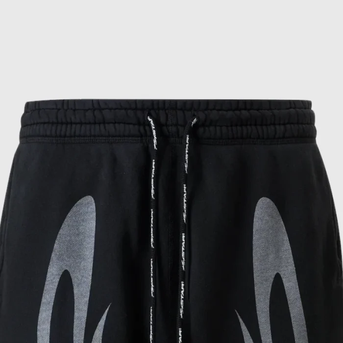 Hellstar Tribal Flame 3/4 Shorts Black