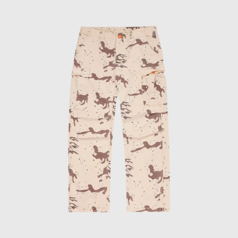 Hellstar Desert Fatigue Cargo Pants featuring a tactical cotton camo print and utility-focused design for streetwear.