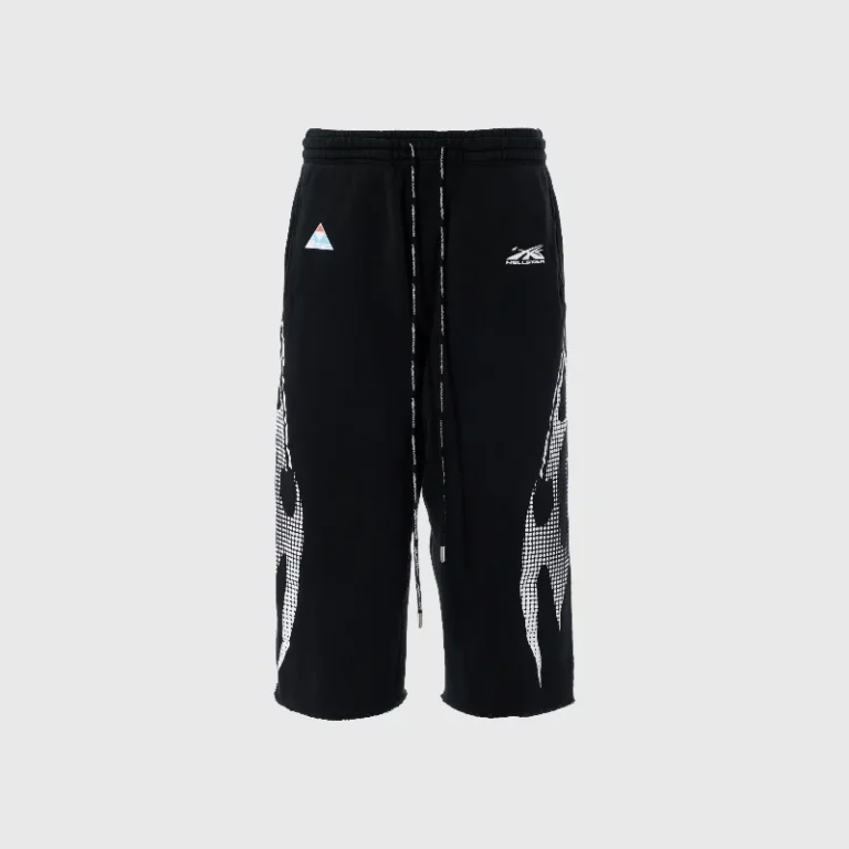 Hellstar Gradient Flame 3/4 shorts in black featuring a unique streetwear graphic print and drawstring waistband.