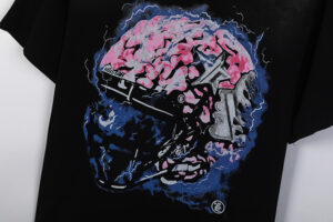Hellstar Studios Brain Helmet T-Shirt in black featuring a detailed graphic print of a pink brain inside a helmet.